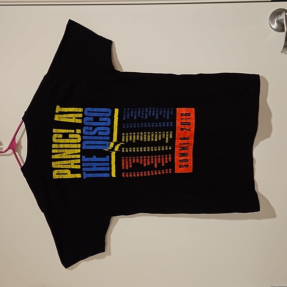 'Panic! At the Disco' short sleeve,black graphic tee Concert Tour 2016 Med. EUC - Picture 2 of 7
